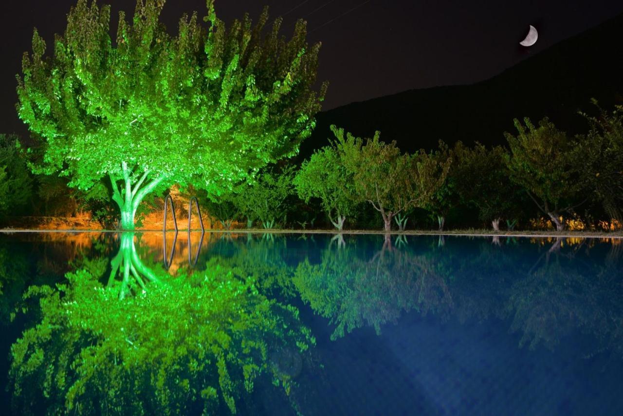 Pir Efes Konaklari İzmir Buitenkant foto