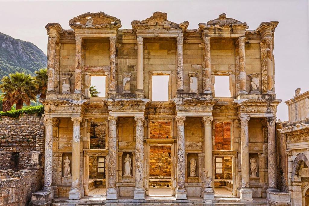 Pir Efes Konaklari İzmir Buitenkant foto