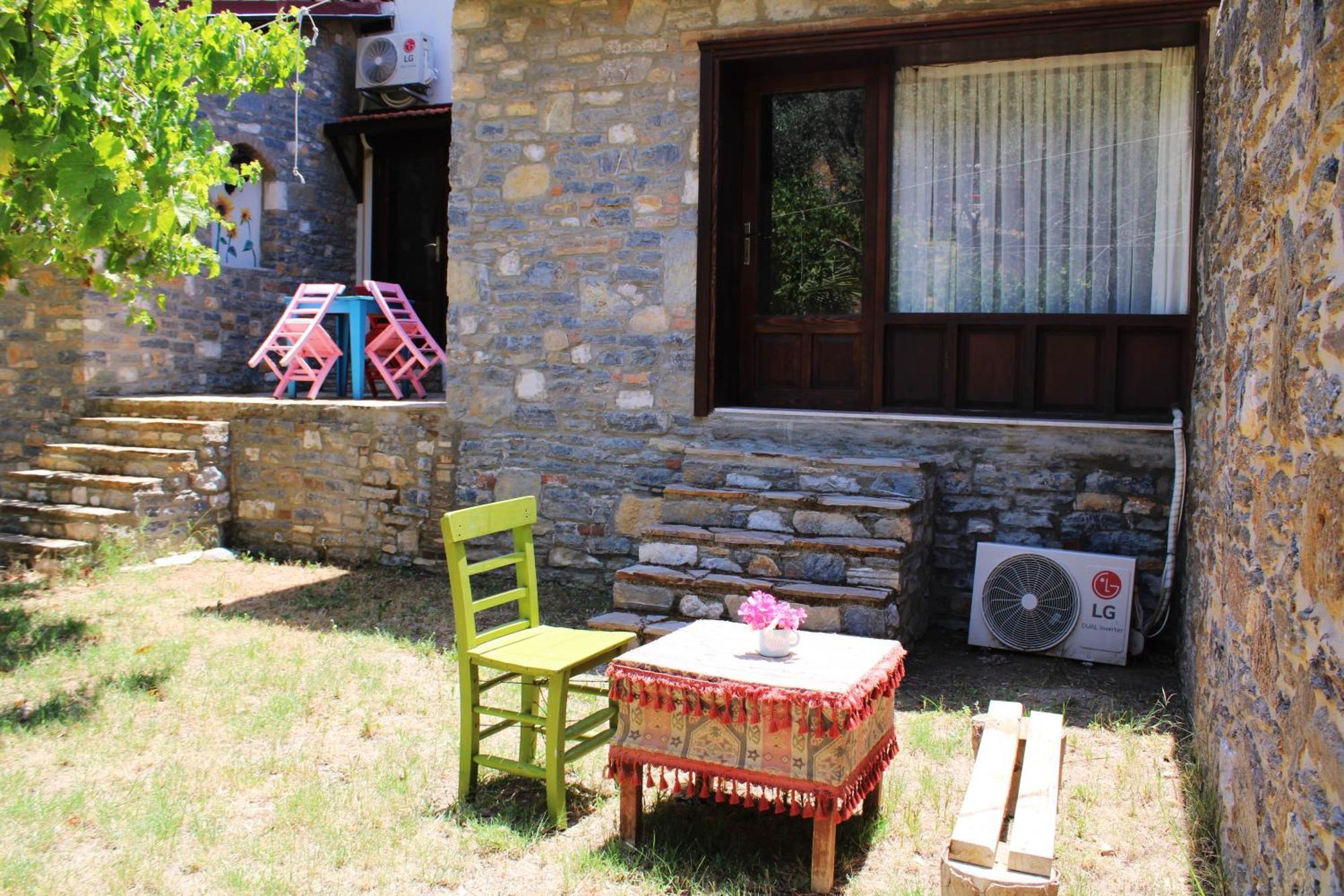 Pir Efes Konaklari İzmir Buitenkant foto